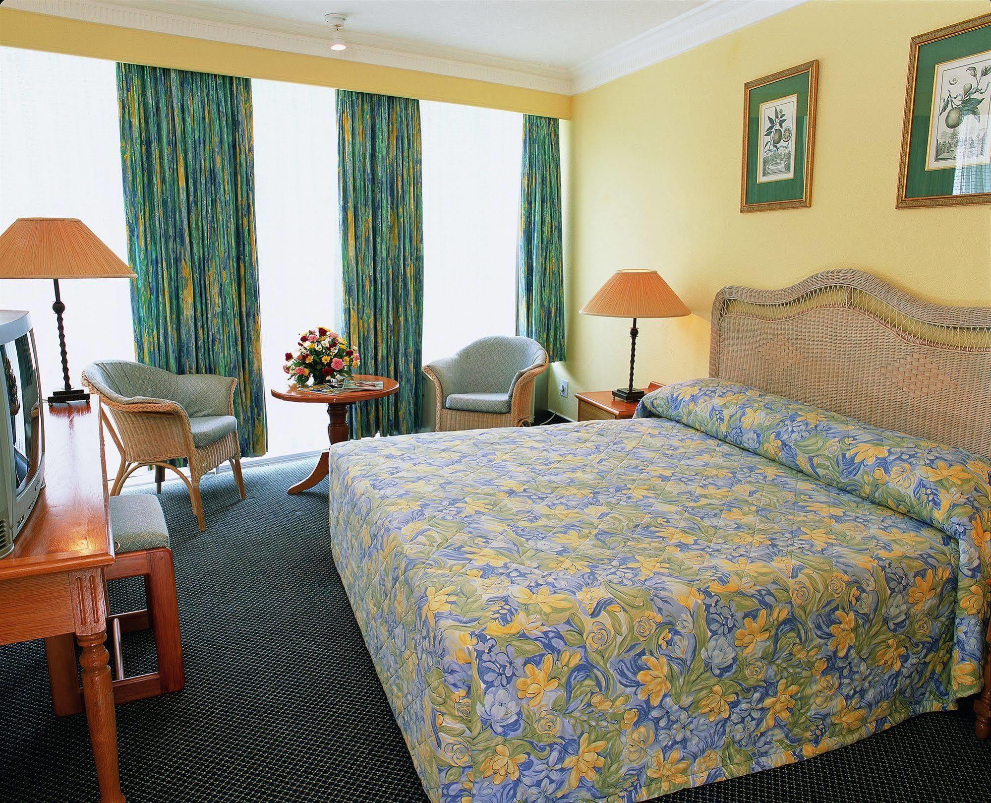 Lugogo Sun Hotel Езулвини Екстериор снимка